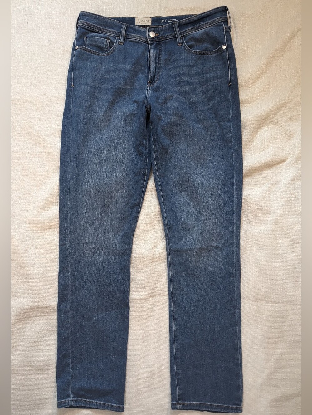 EUC Pilcro Mid Rise Straight Slim Leg Jeans Sz 31T Tall Denim Classic Stretch